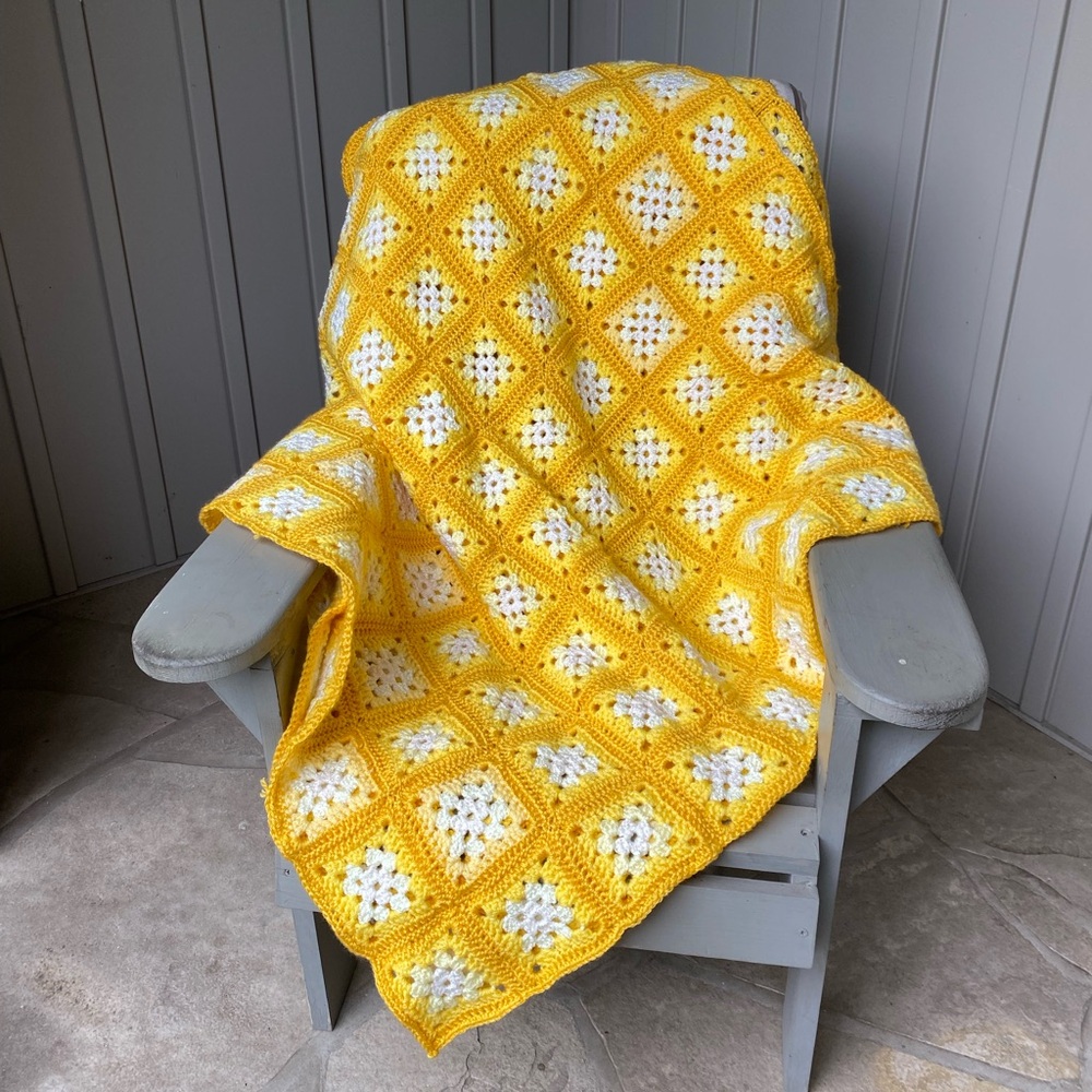 “Sunny Days” Artisan Crocheted Afghan